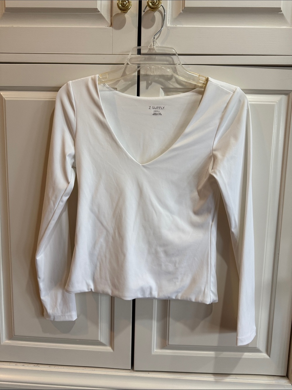 Z Supply White V-Neck Long Sleeve Tee